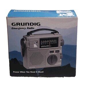 Grundig FR-200 AM FM SW Emergency Radio Built in Hand Crank Light Survival NOB